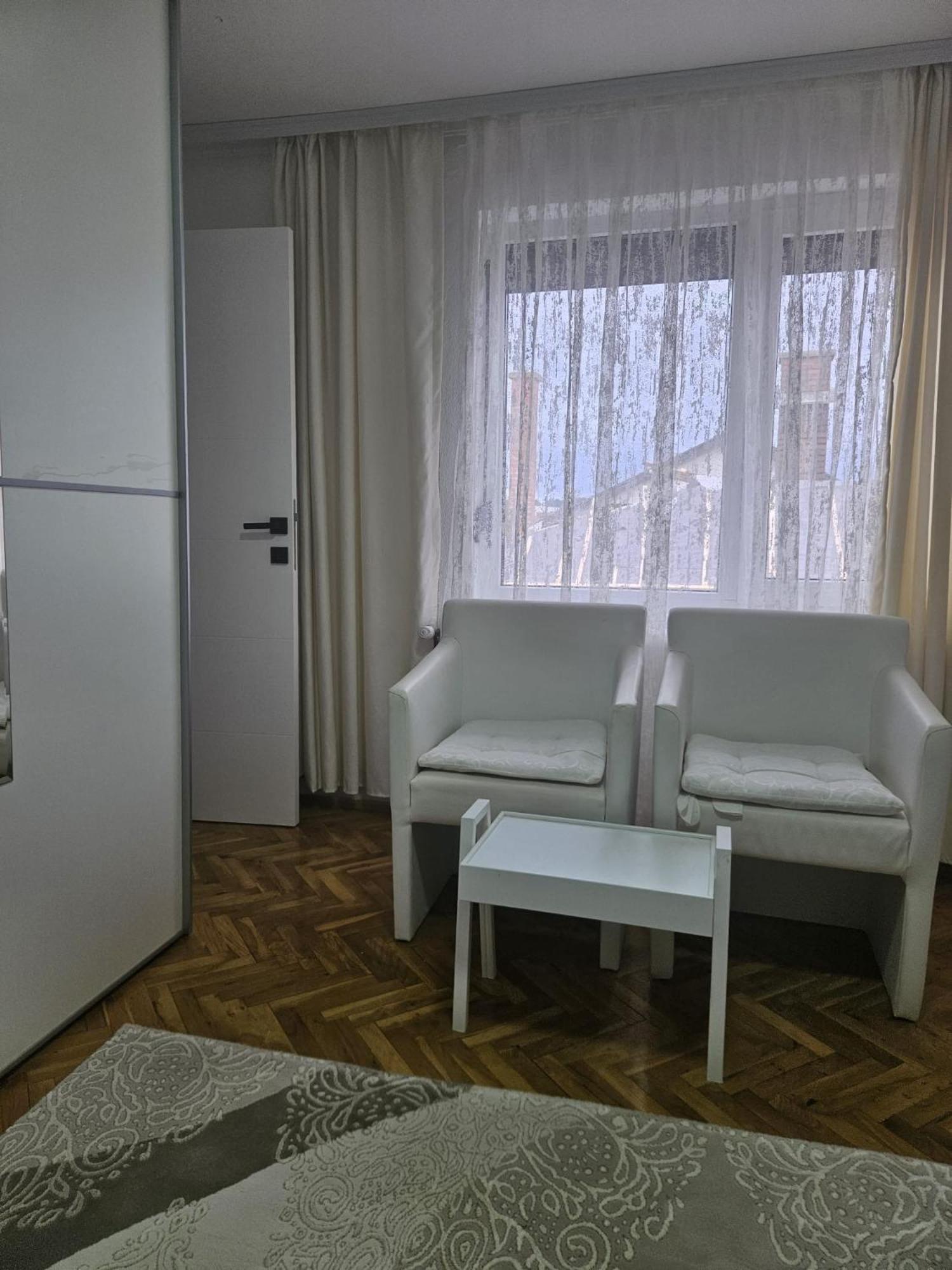 Vila Petunija Sjenica Quarto foto